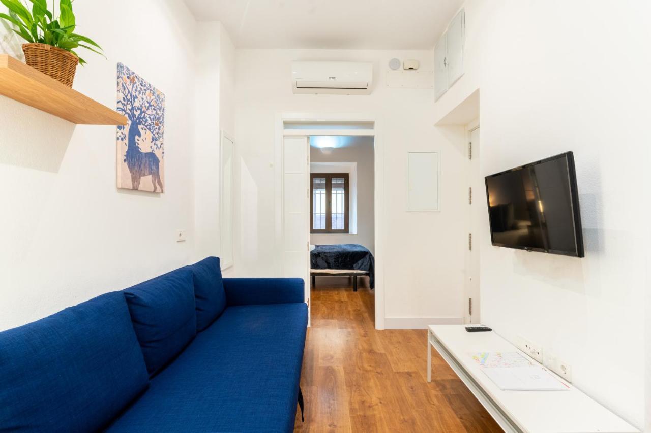 Holi-Rent Gonzalez Cuadrado Apartment Seville Luaran gambar