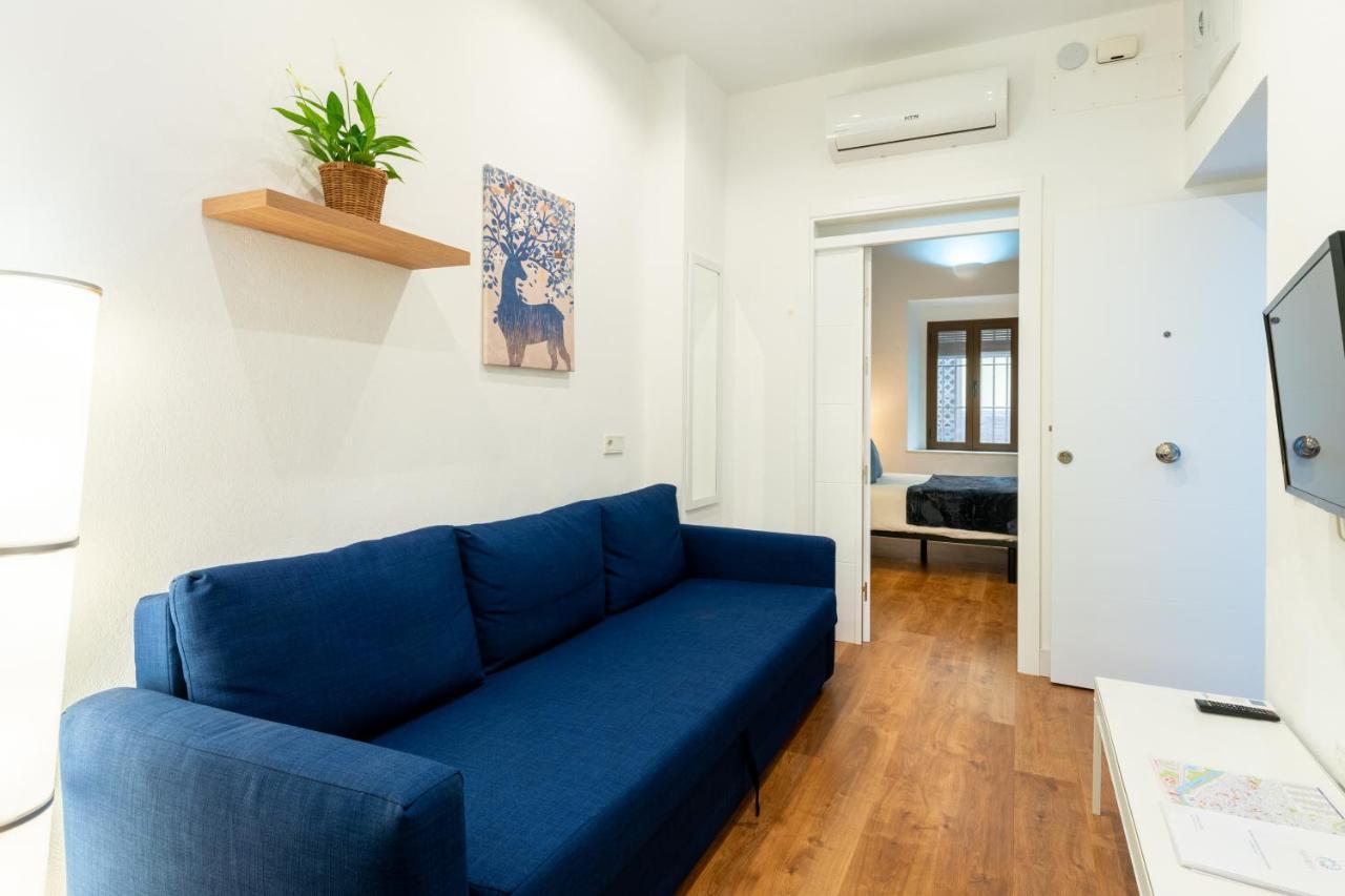 Holi-Rent Gonzalez Cuadrado Apartment Seville Luaran gambar